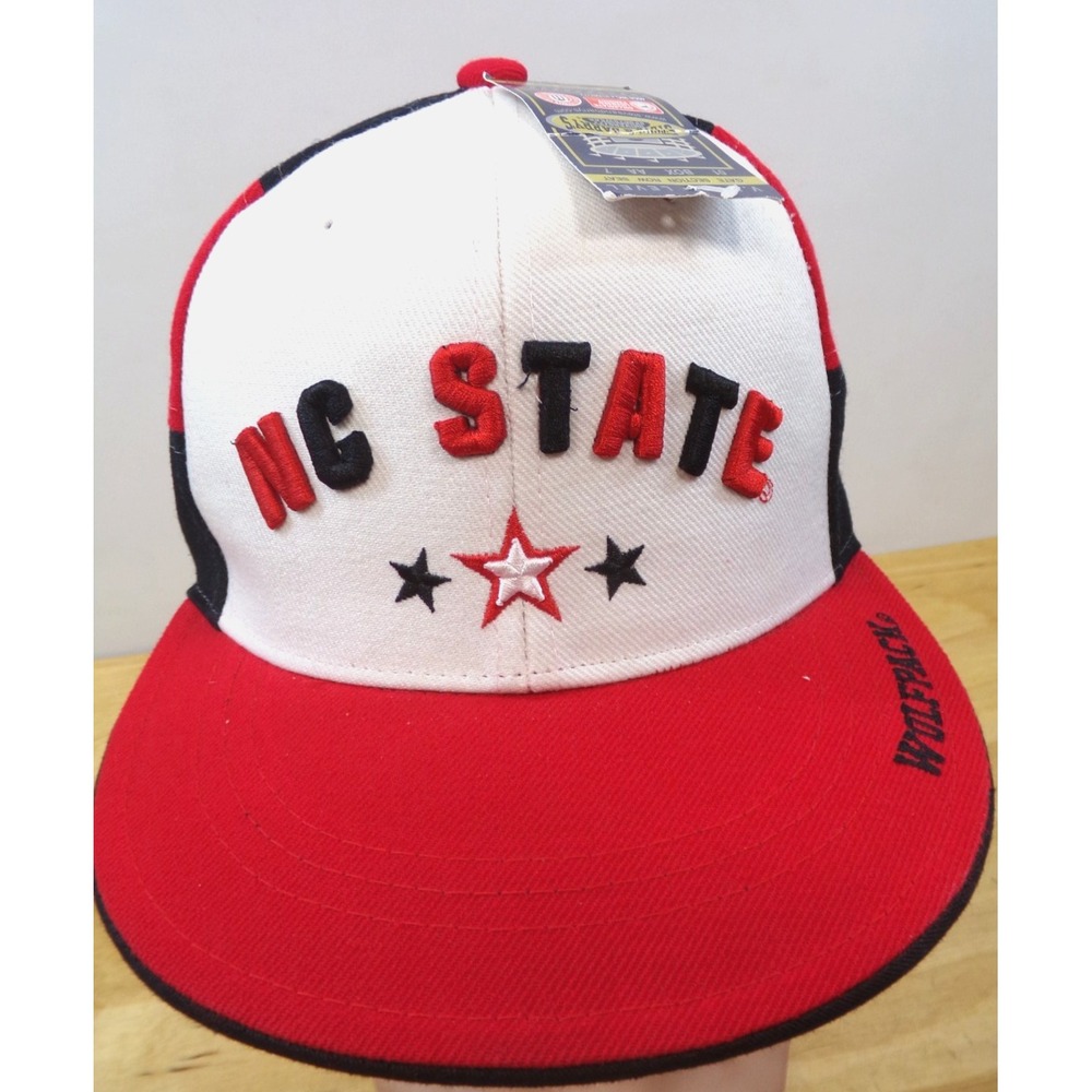Steve & Barry's Cap Hat NC State‎ University Wolfpack Size 7 1/8 New with Tag